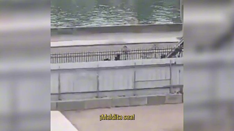 Nuevas imágenes revelan cómo escaparon los ladrones del Louvre.