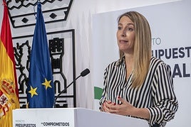 La presidenta de Extremadura, María Guardiola.