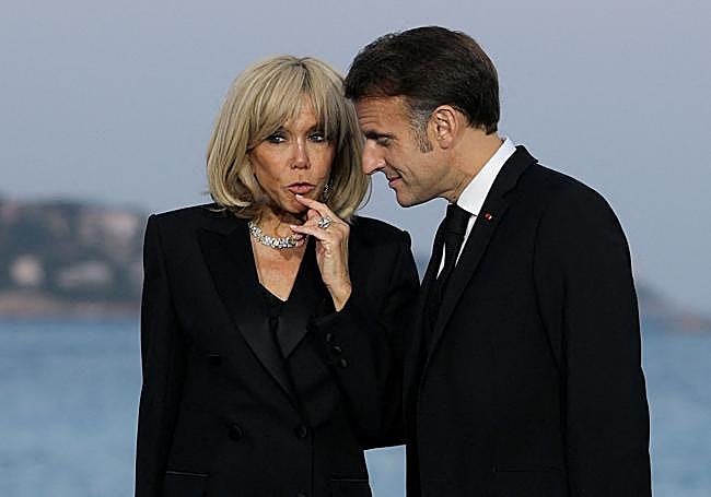 El matrimonio Macron en un acto en Niza.