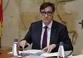 El presidente de la Generalitat, Salvador Illa, durante la reunión semanal el Govern.