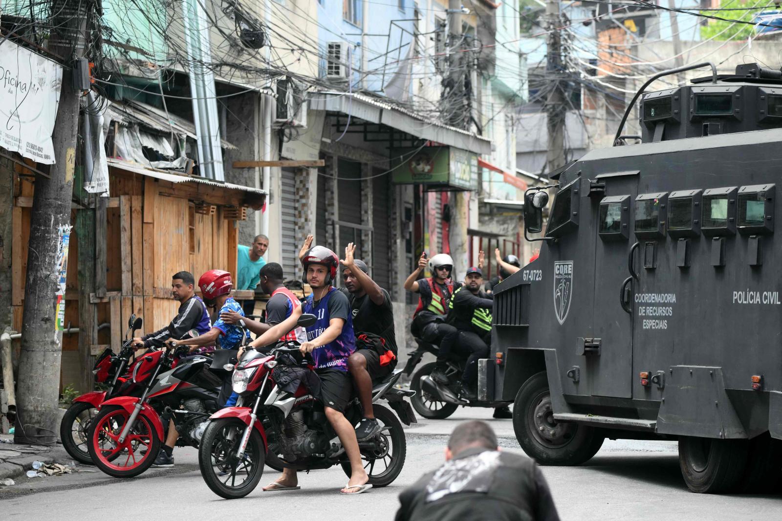 Al menos 64 muertos en las favelas de Río de Janeiro en una macrorredada contra el narcotráfico