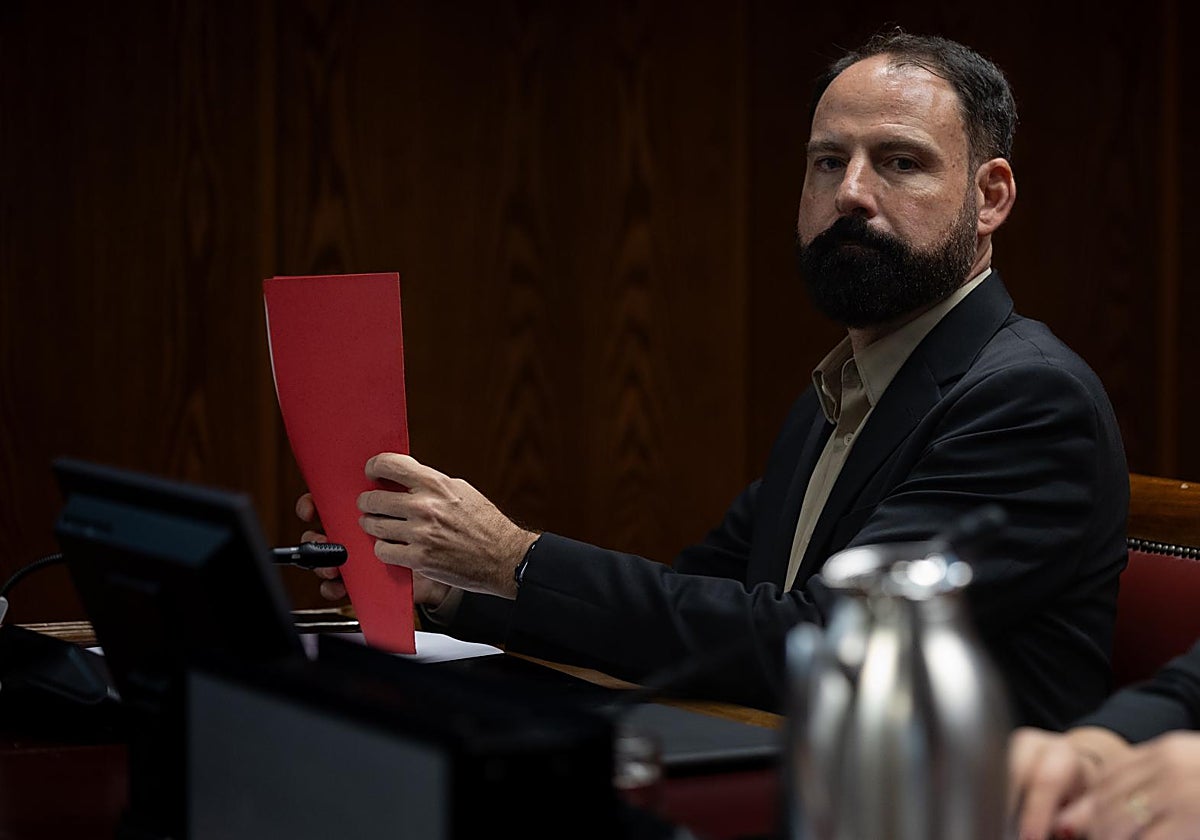 El juez interroga al exgerente del PSOE y a una empleada por los pagos a  Ábalos y Koldo | La Rioja