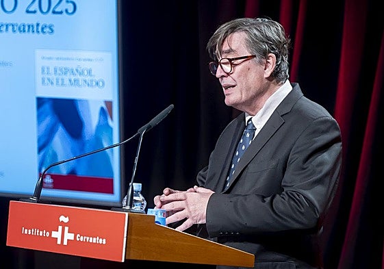 Luis García Montero, durante la presentación del anuario del Instituto Cervantes.