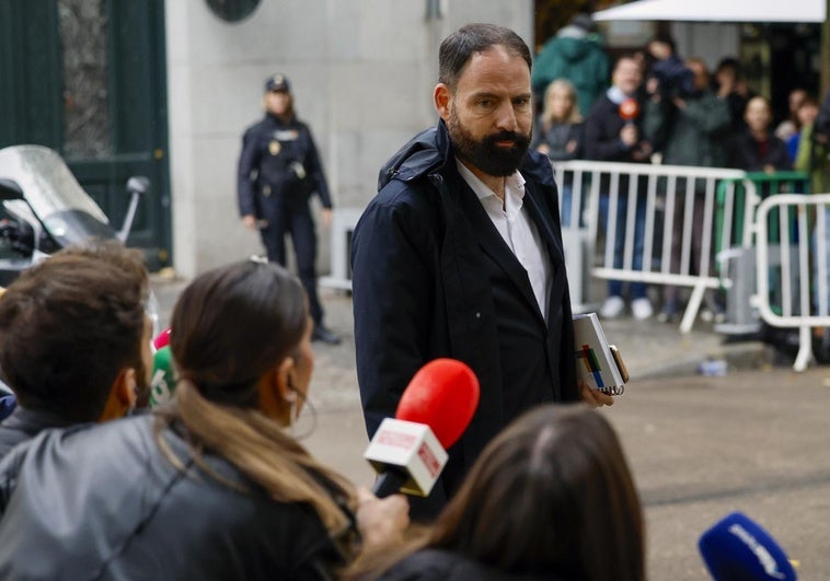 «Don Mariano, no me diga que eso es un control»: la bronca del juez al exgerente del PSOE por la falta de fiscalización en los pagos
