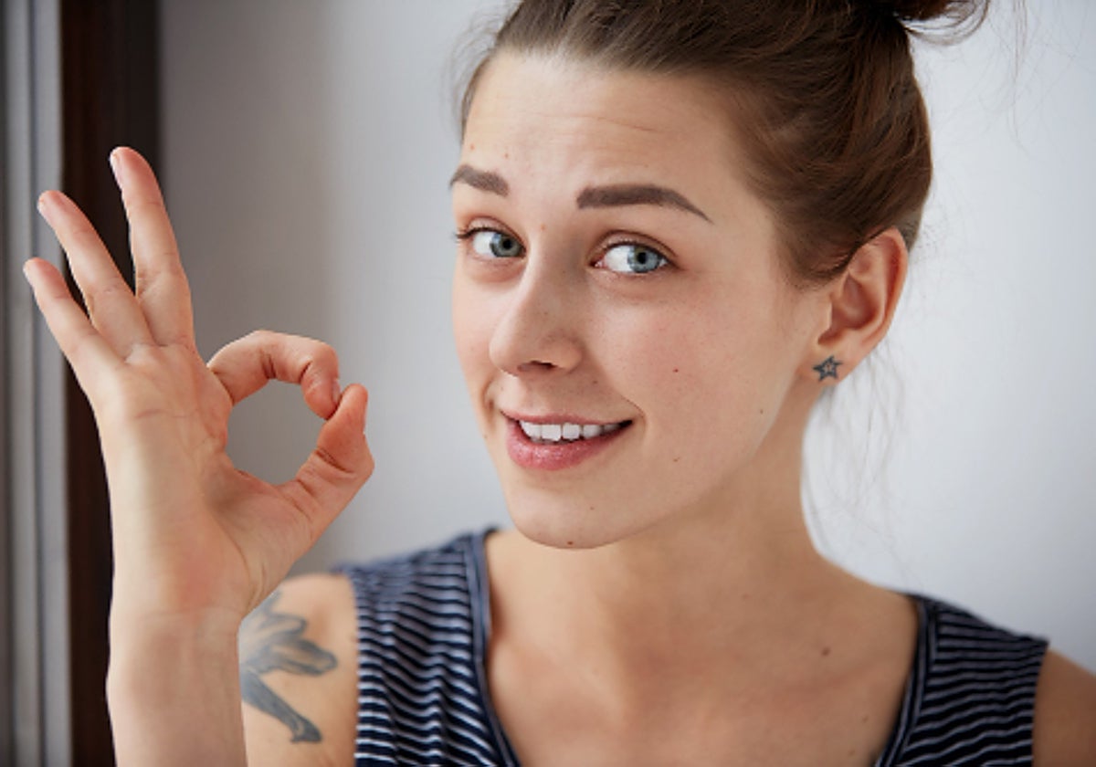 Despídete de los inoportunos granitos con estos parches invisibles: absorción rápida y discreción total