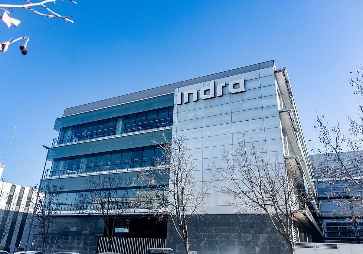 Fachada de la sede de Indra.