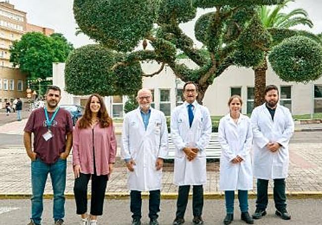 Investigadores españoles del Virgen del Rocío, que han participado en el estudio.