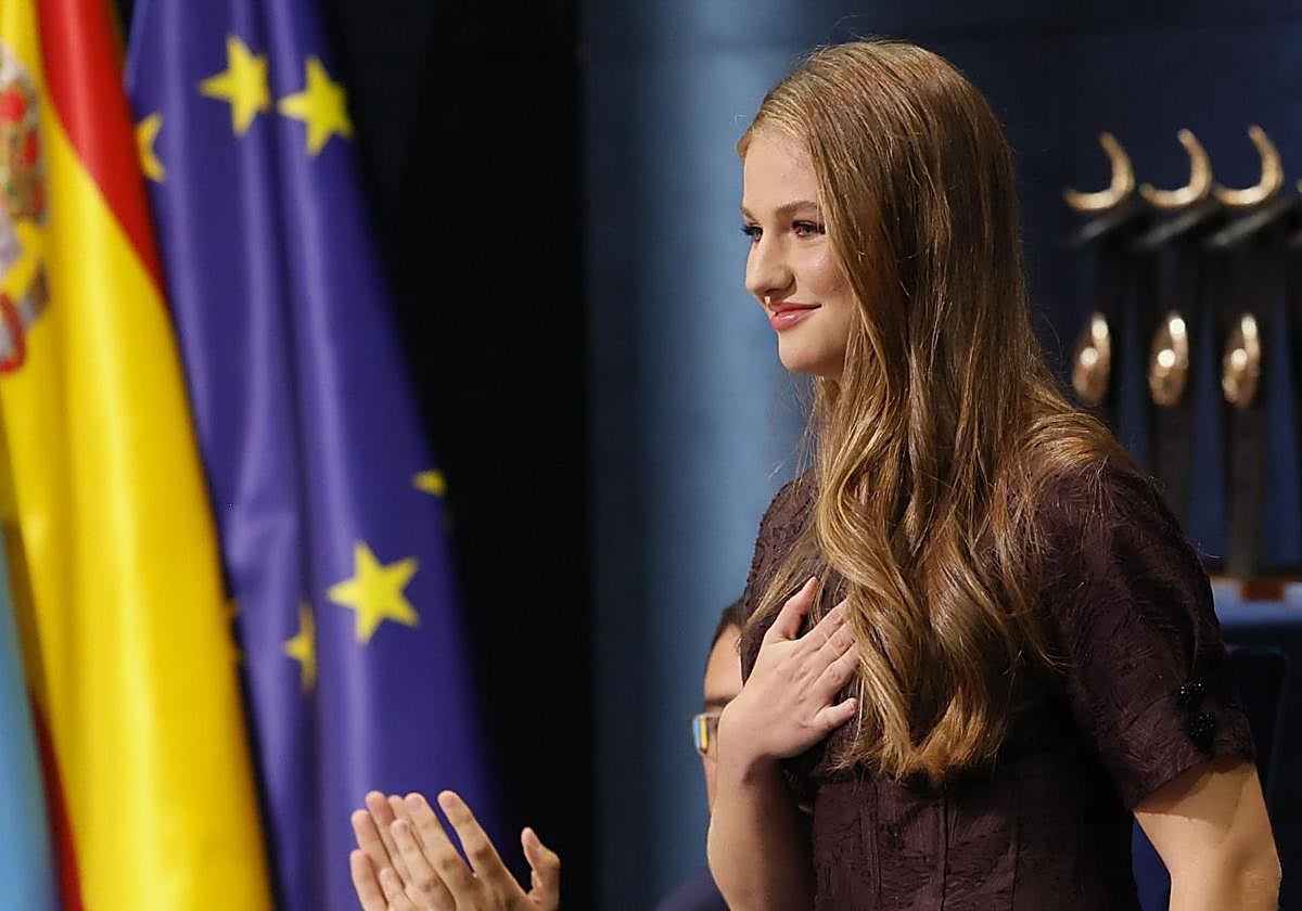 La princesa Leonor durante la ceremonia de entrega de los Premios Princesa de Asturias