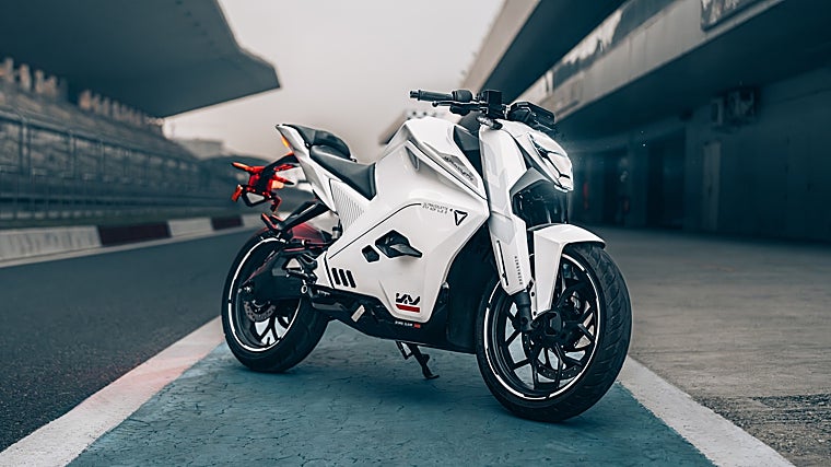 Prueba nueva Ultraviolette F77 Mach 2 y SuperStreet