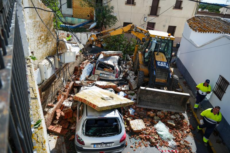 Incidencias provocadas por un pequeño tornado en Gibraleón