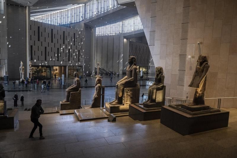 Tras más de dos décadas, el mayor museo dedicado a la civilización faraónica abrirá hoy sus puertas con el tesoro de Tutankamón