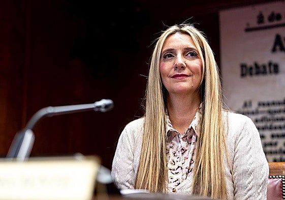 Claudia Montes, durante su comparecencia en el Senado.