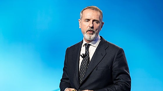 Un nuevo ERE encima de la mesa de Telefónica para ahorrar 3.000 millones hasta 2030