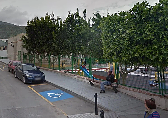 Calle Instituto, en Albuñol, donde han tenido lugar los hechos.