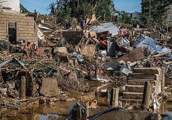 El temporal se cebó en Filipinas con la provincia de Cebú, donde se cobró más de setenta vidas.