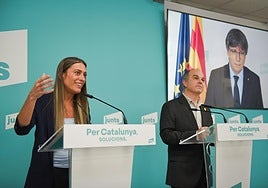 La portavoz en el Congreso de Junts, Miriam Nogueras, el secretario general de Junts, Jordi Turull, y el presidente de Junts, Carles Puigdemont
