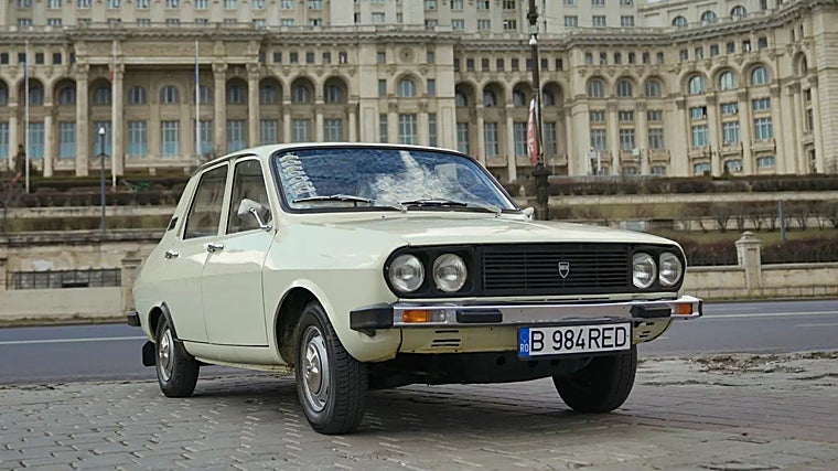 Antes del Logan, Dacia construiría bajo licencia modelos Renault, como el 12