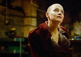 Emma Stone en 'Bugonia'