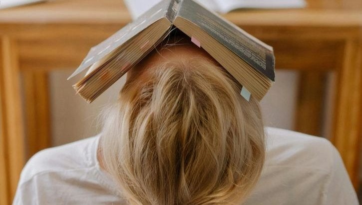 Los dioses también tenían días malos: lo que los mitos del Olimpo nos enseñan sobre la vida moderna, por Álex Rovira