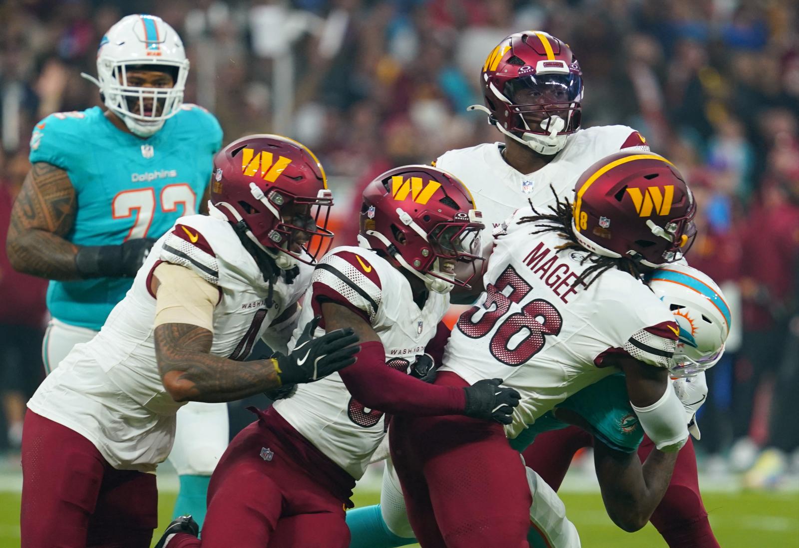 Un momento entre los Miami Dolphins y los Washington Commanders en el Santiago Bernabéu.