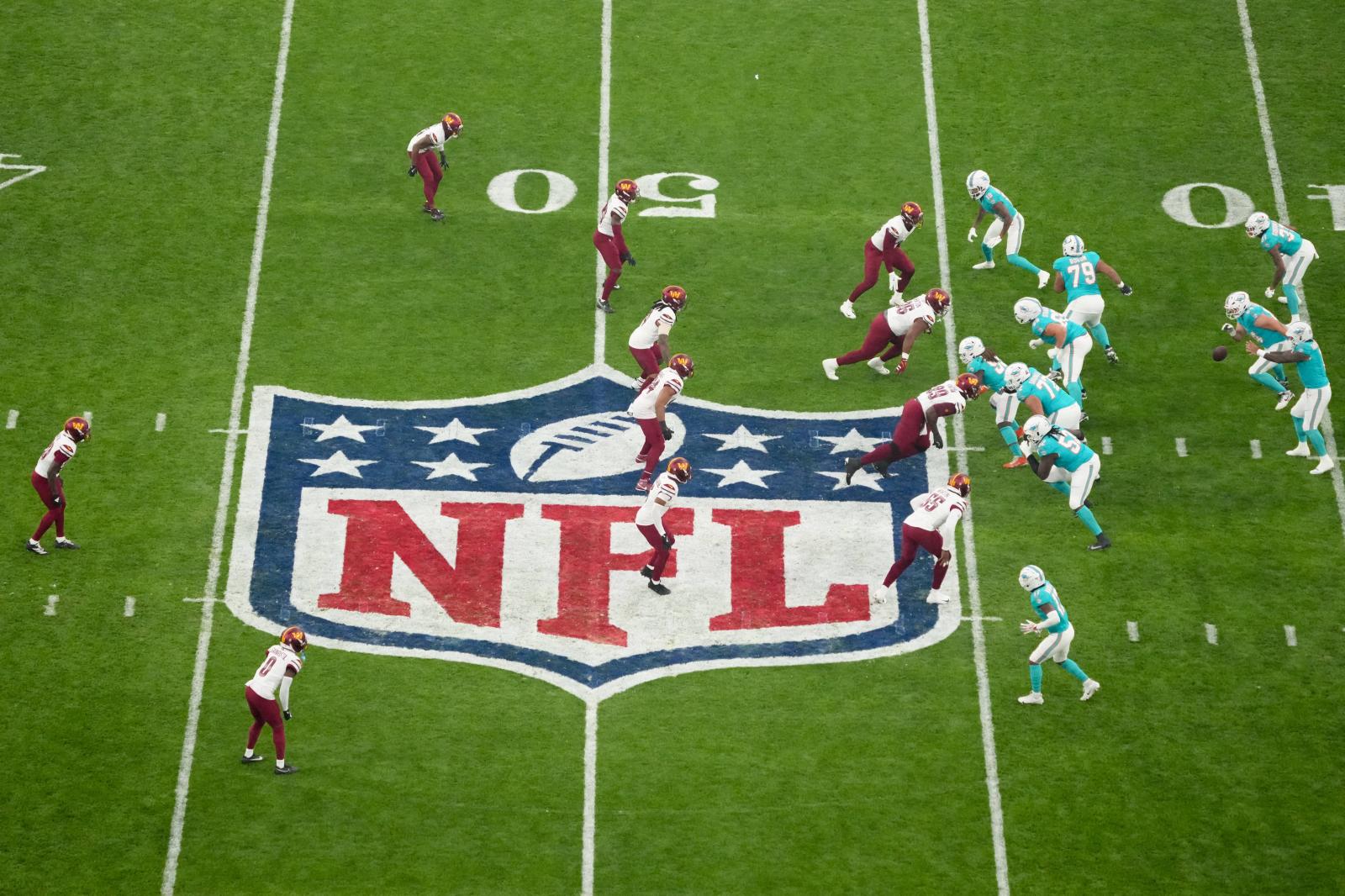 Imagen del partido en el Santiago Bernabéu entre los Miami Dolphins y los Washington Commanders.