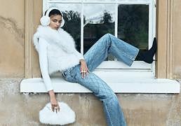 Las compras de Stradivarius de la semana: vestidos de fiesta, vaqueros joya y muchos básicos de invierno infalibles