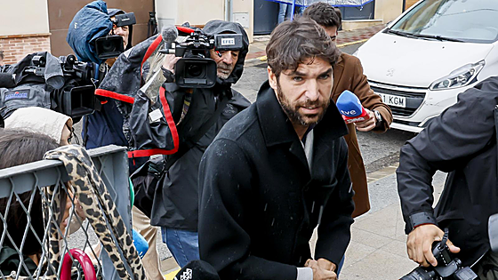 Cayetano Rivera comparece por presuntamente negarse a hacerse la prueba de alcoholemia tras su accidente de tráfico