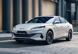 El Seal 6 es un sedán híbrido enchufable popular