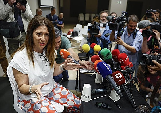 Leire Díez, durante una rueda de prensa tras conocerse el escándalo.