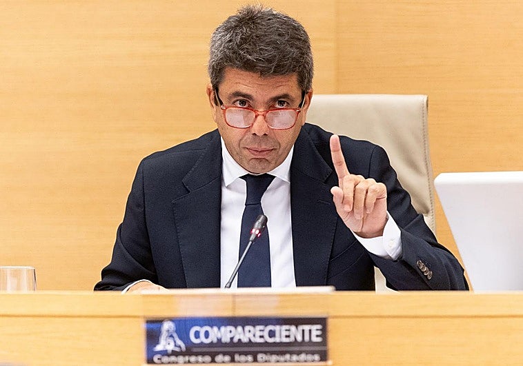 Rufián carga duramente contra Mazón y le llama «inútil» y «psicópata»