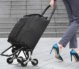 Despídete de cargar peso: este carro de la compra plegable sube escaleras sin esfuerzo