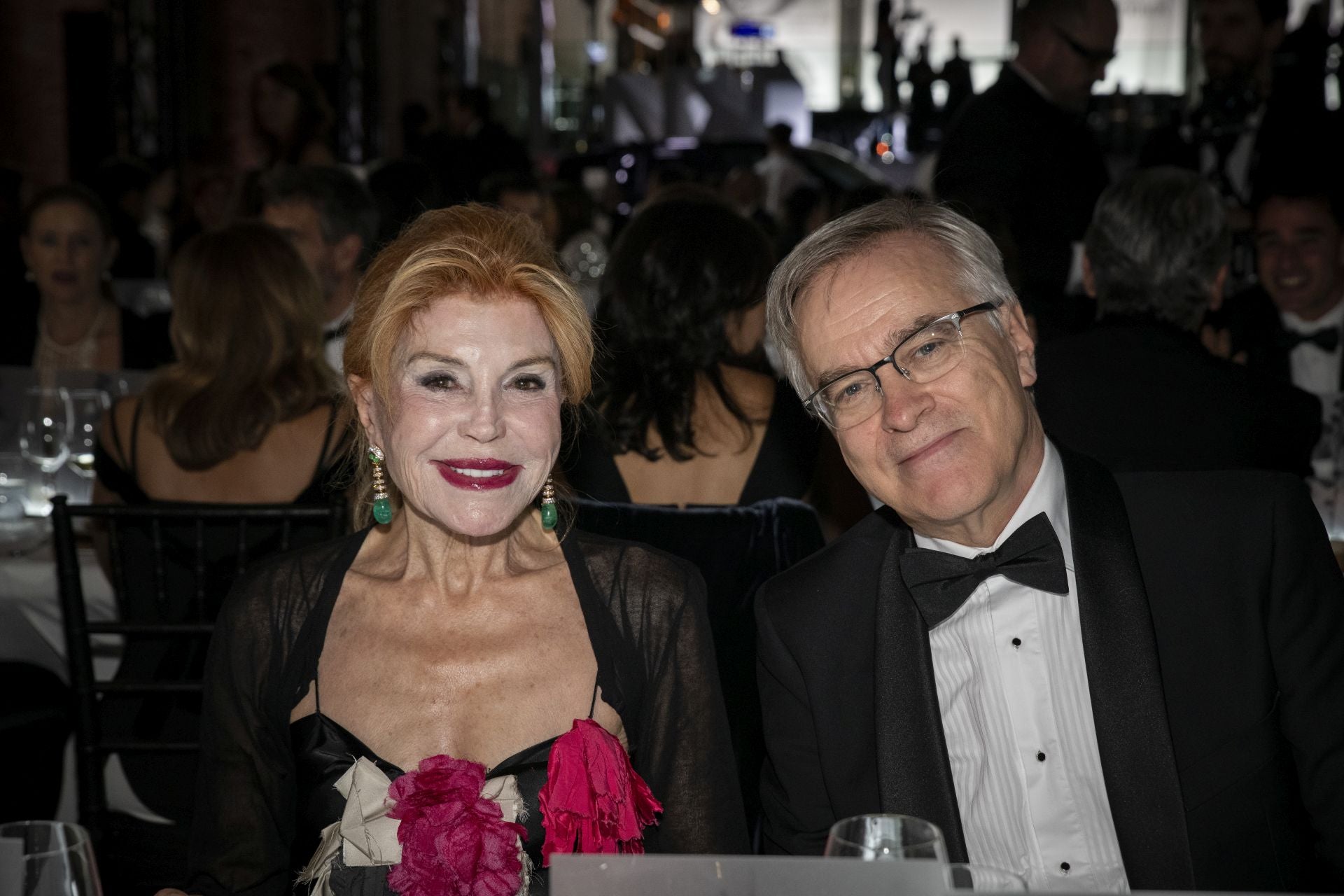 La baronesa Carmen Thyssen-Bornemisza con Guillermo Solana, director artístico del Museo Thyssen-Bornemisza.