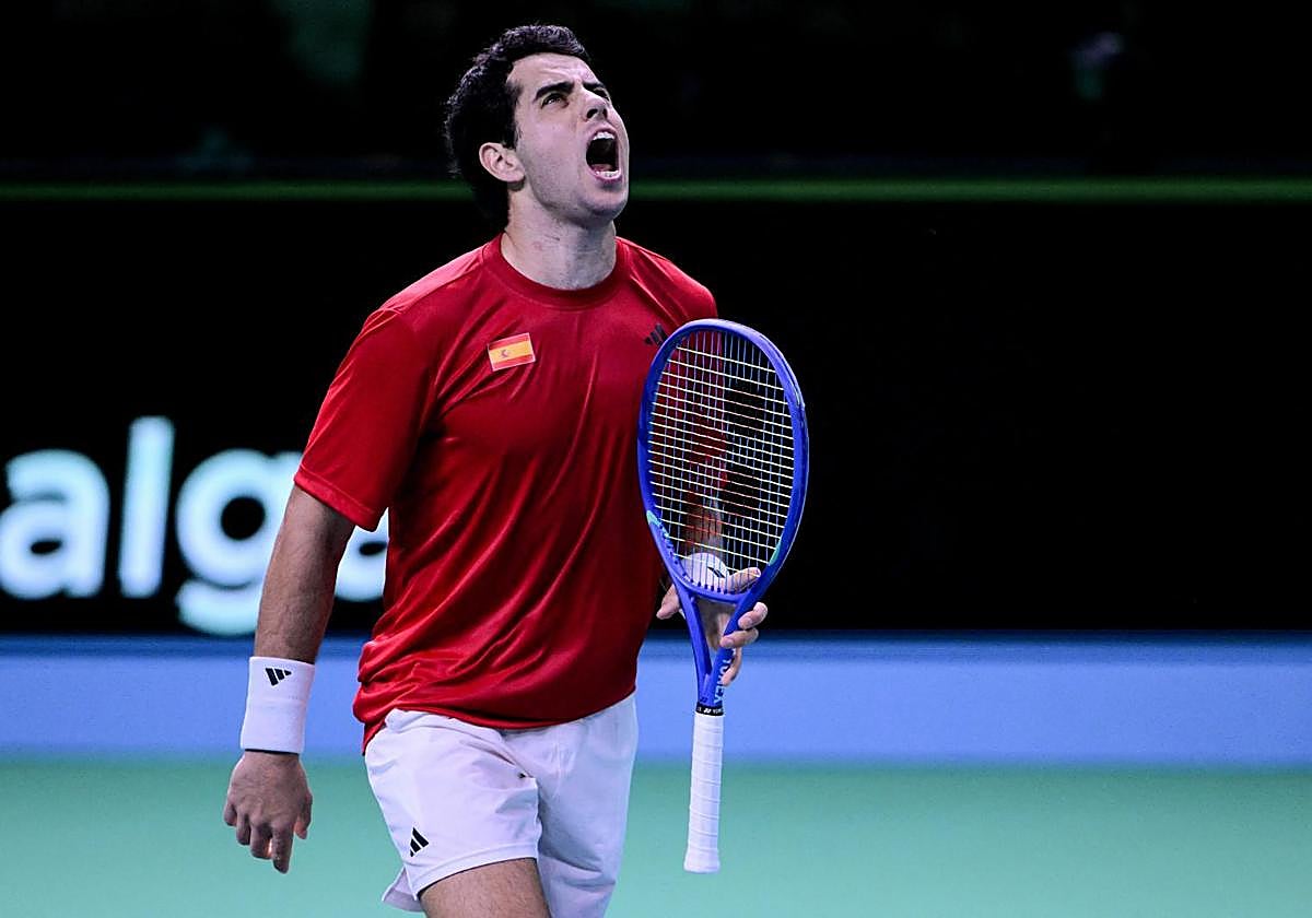Jaume Munar celebrates his victory over Czech Jiri Lehecka.