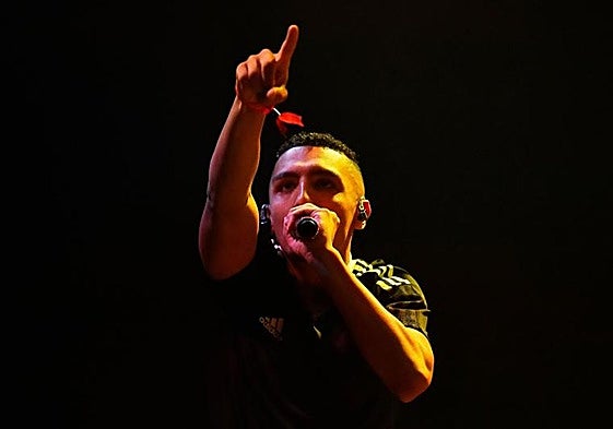 El cantante Morad en un concierto.