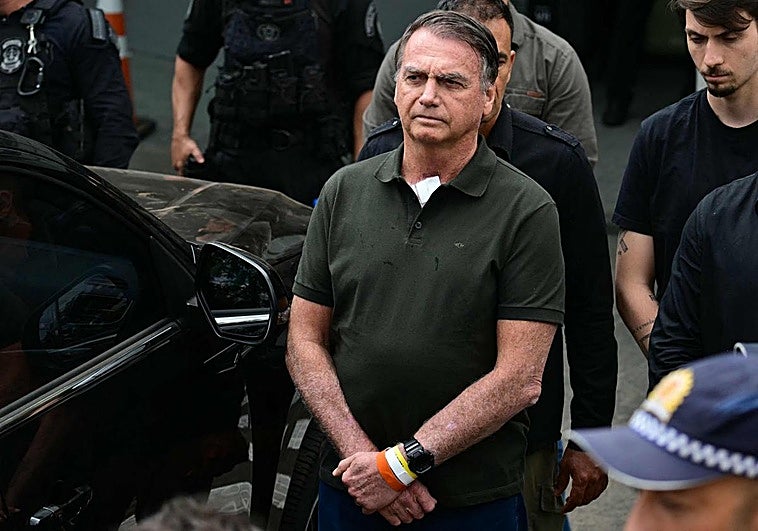 La Policía de Brasil detiene a Bolsonaro por un intento de fuga