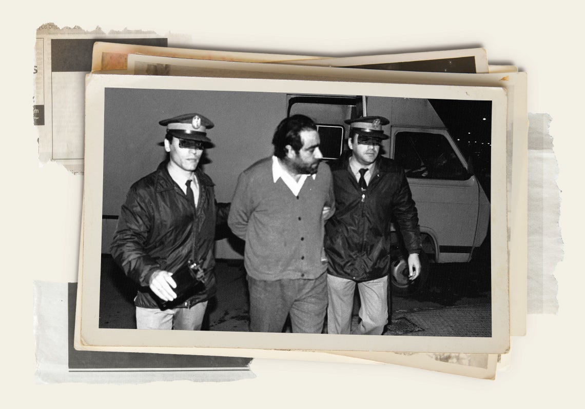 'El Argentino' es detenido por la policía.