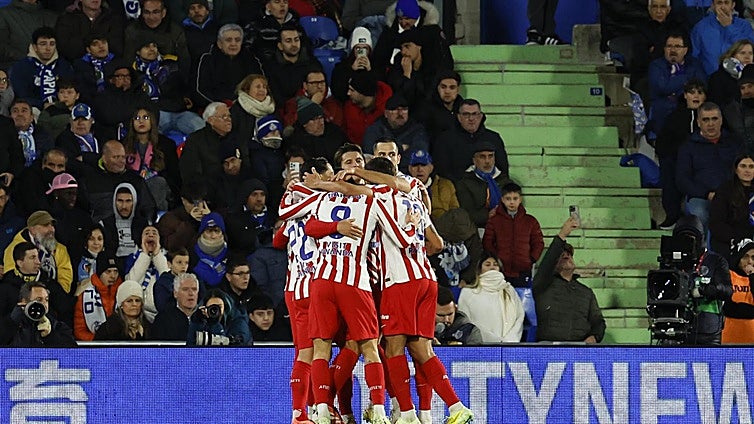 El Atlético pica piedra para asaltar el Coliseum