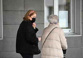 Aragón anuncia mascarillas obligatorias en centros sanitarios para frenar la gripe