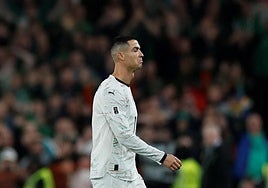 Cristiano Ronaldo, tras su expulsión ante Irlanda.