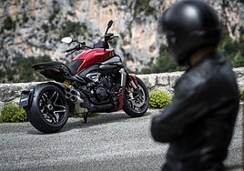 Prueba Ducati XDiavel V4 2025