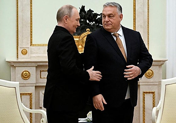 Vladímir Putin ha recibido a Viktor Orbán en Moscú.