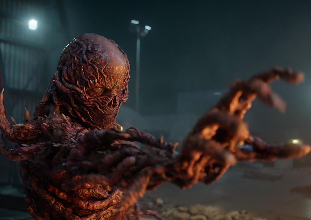 Imagen secundaria 1 - Arriba, Jim y Once, torturando a un militar; debajo, Vecna y Will.