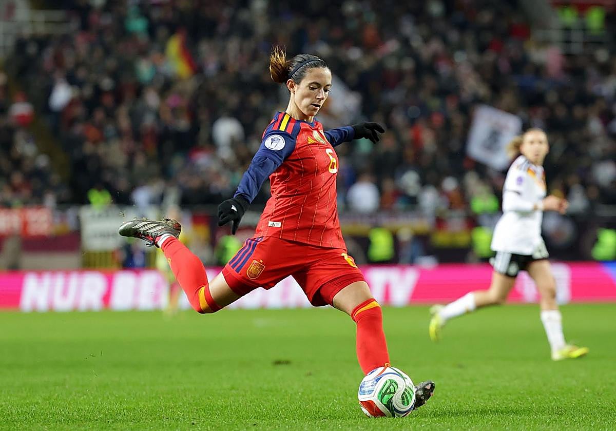 Aitana Bonmatí, during the match against Germany.
