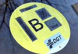 Adiós a los coches con etiqueta B: estas serán las ciudades en las que no podrán circular a partir de 2026