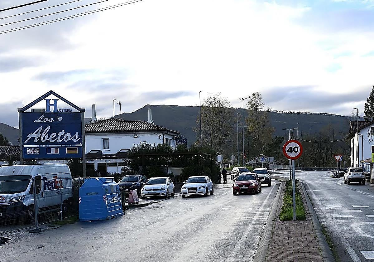 El lugar del suceso: El vehículo accidentado circulaba en sentido a Casar de Periedo-Cabezón de la Sal por la N-634.