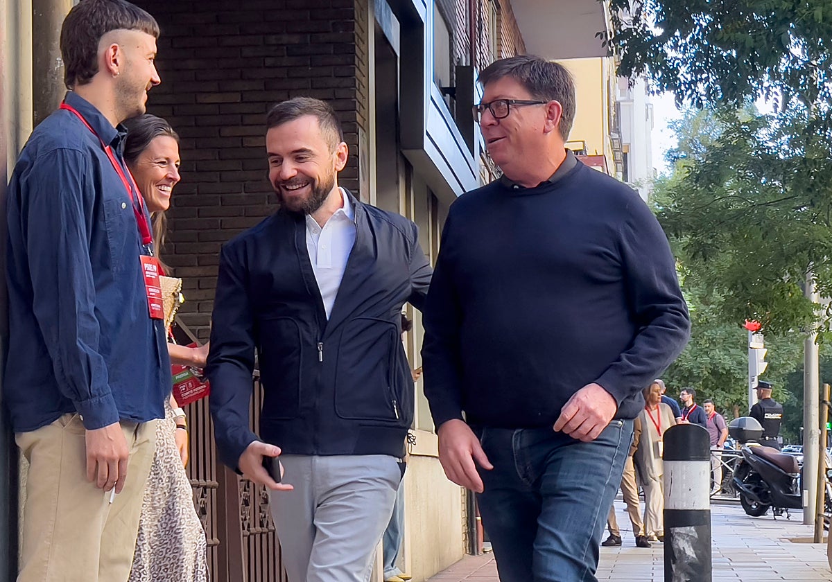 Paco Salazar entra en la sede del PSOE en una imagen de archivo