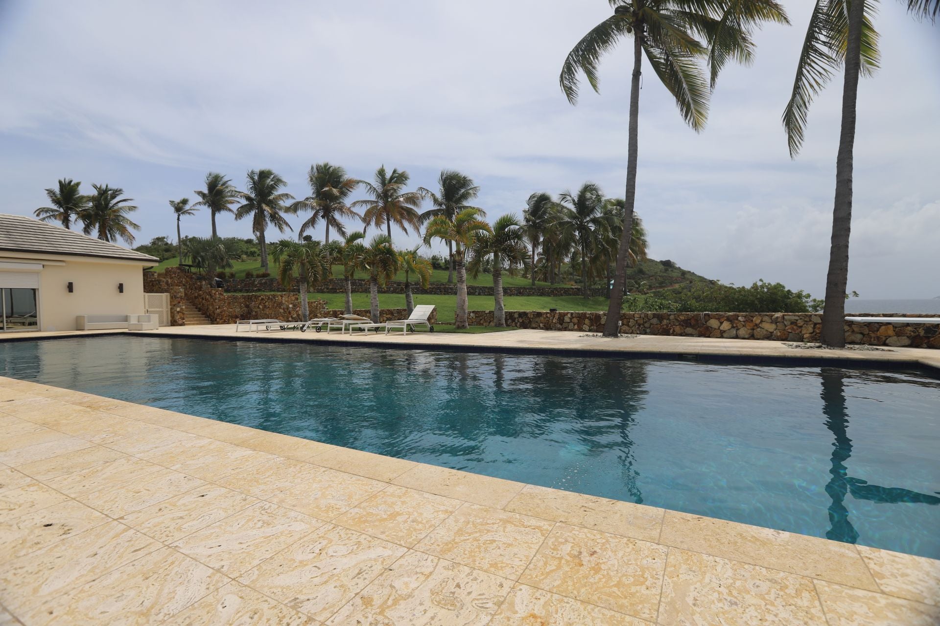 Las imágenes inéditas de la «isla de los pedófilos» de Epstein