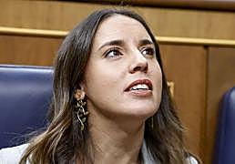Tensión entre Irene Montero y Nuria March: la respuesta increíblemente elegante que zanjó el debate sobre tener o no modales de señorita