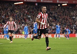 Berenguer celebra su decisivo gol al Atlético.