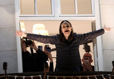 Corina Machado es recibida en Oslo al grito de «libertad, libertad» después de un año en la clandestinidad